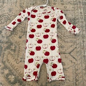Kate quinn apple romper 18-24 months